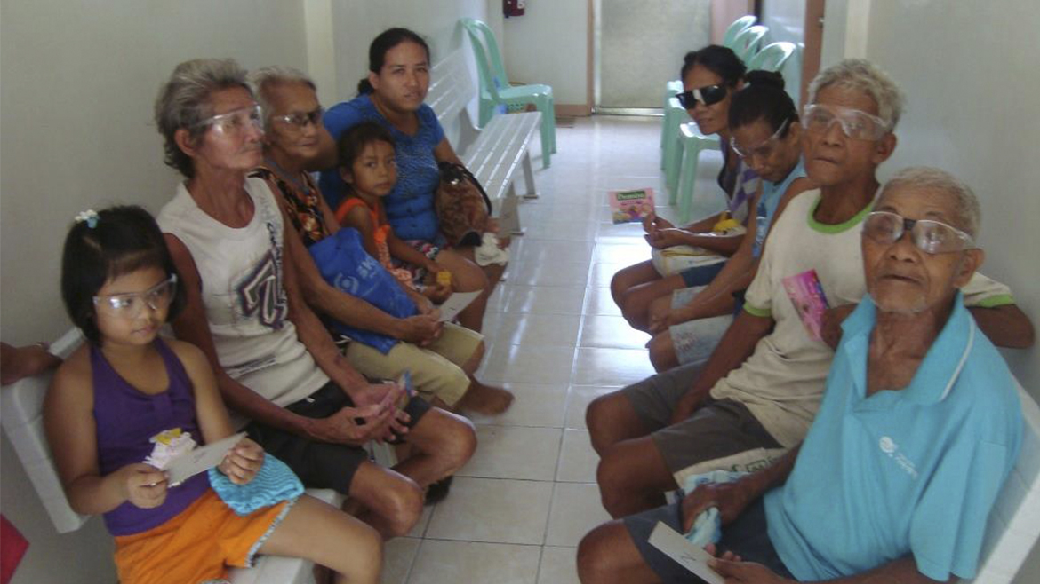 Øjenoperationer i Filippinerne